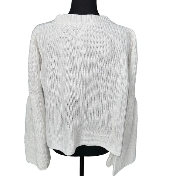 Free People Damsell Bell Sleeve Chunky Knit Cropped Sweater-Size Small - Picture 7 of 10